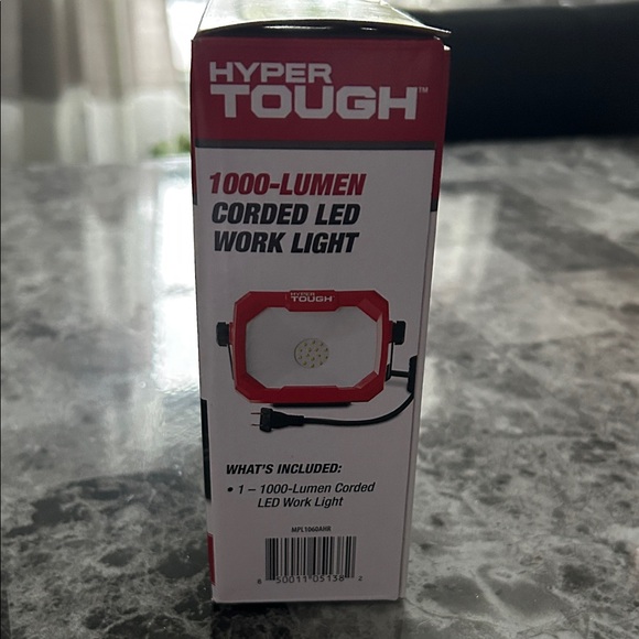 Brand new - Hyper Tough Red Corded LED Work Light - Picture 4 of 5